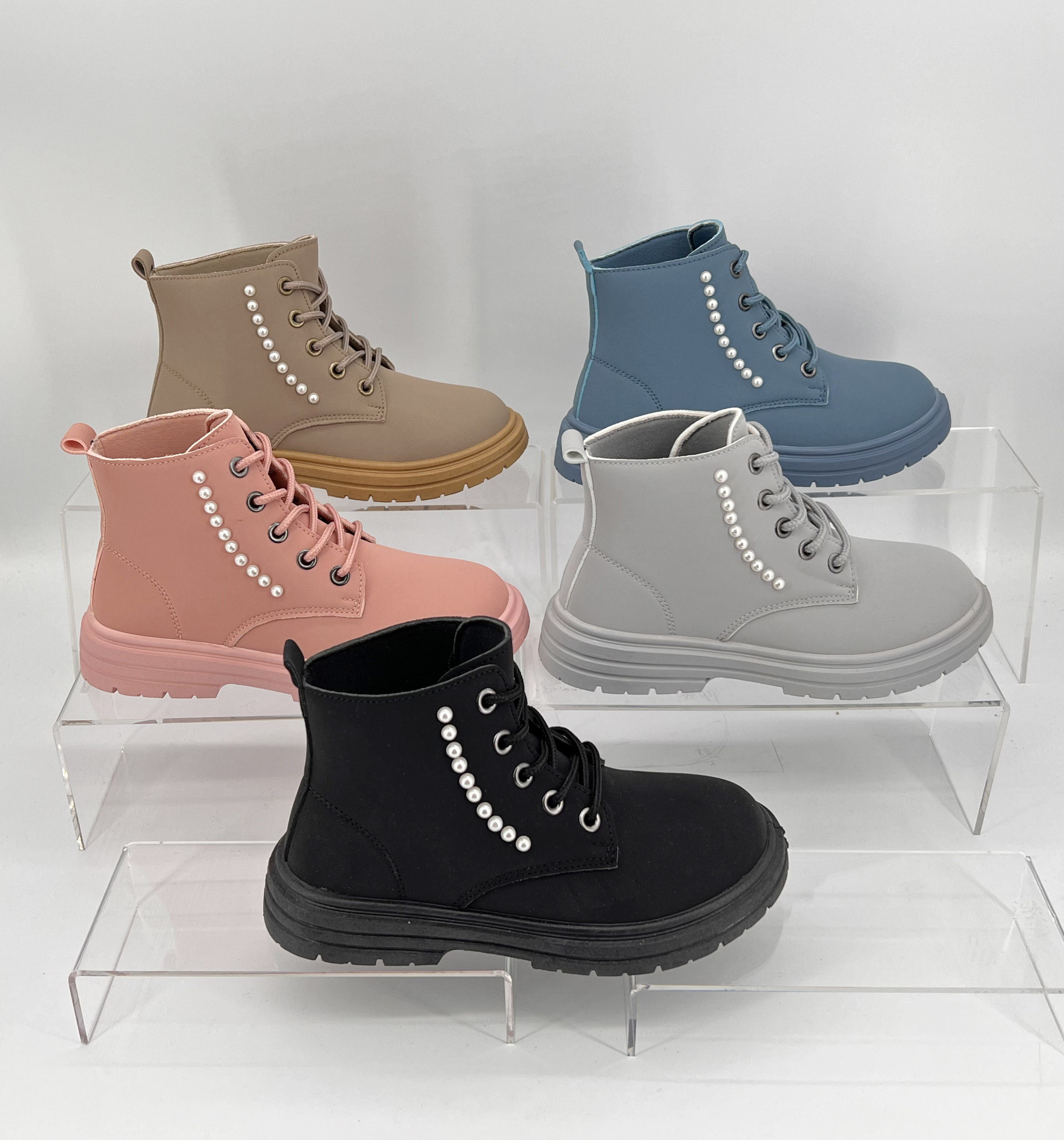 injection shoes-size17-35-Selling price$4