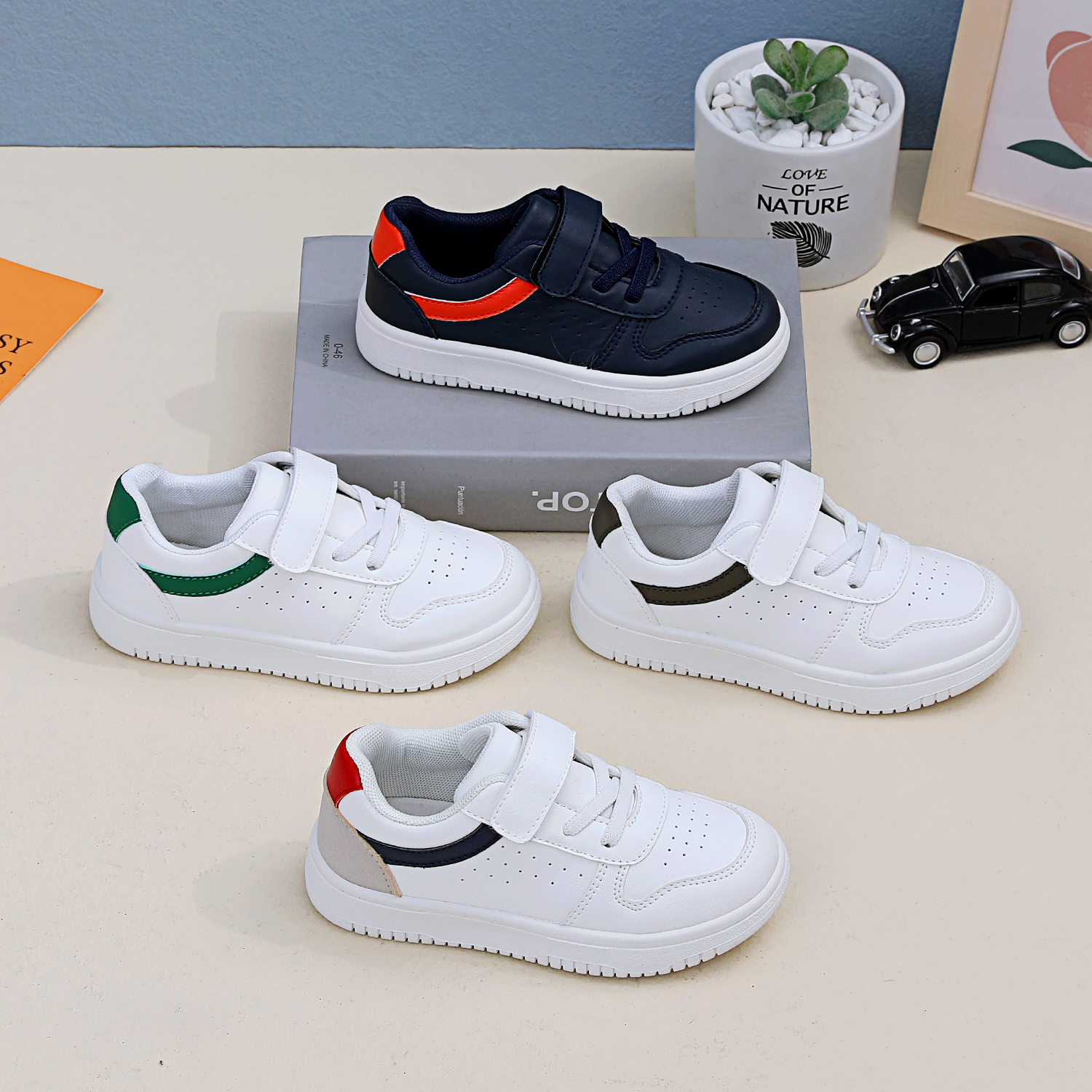 injection shoes-size17-35-Selling price$4.17