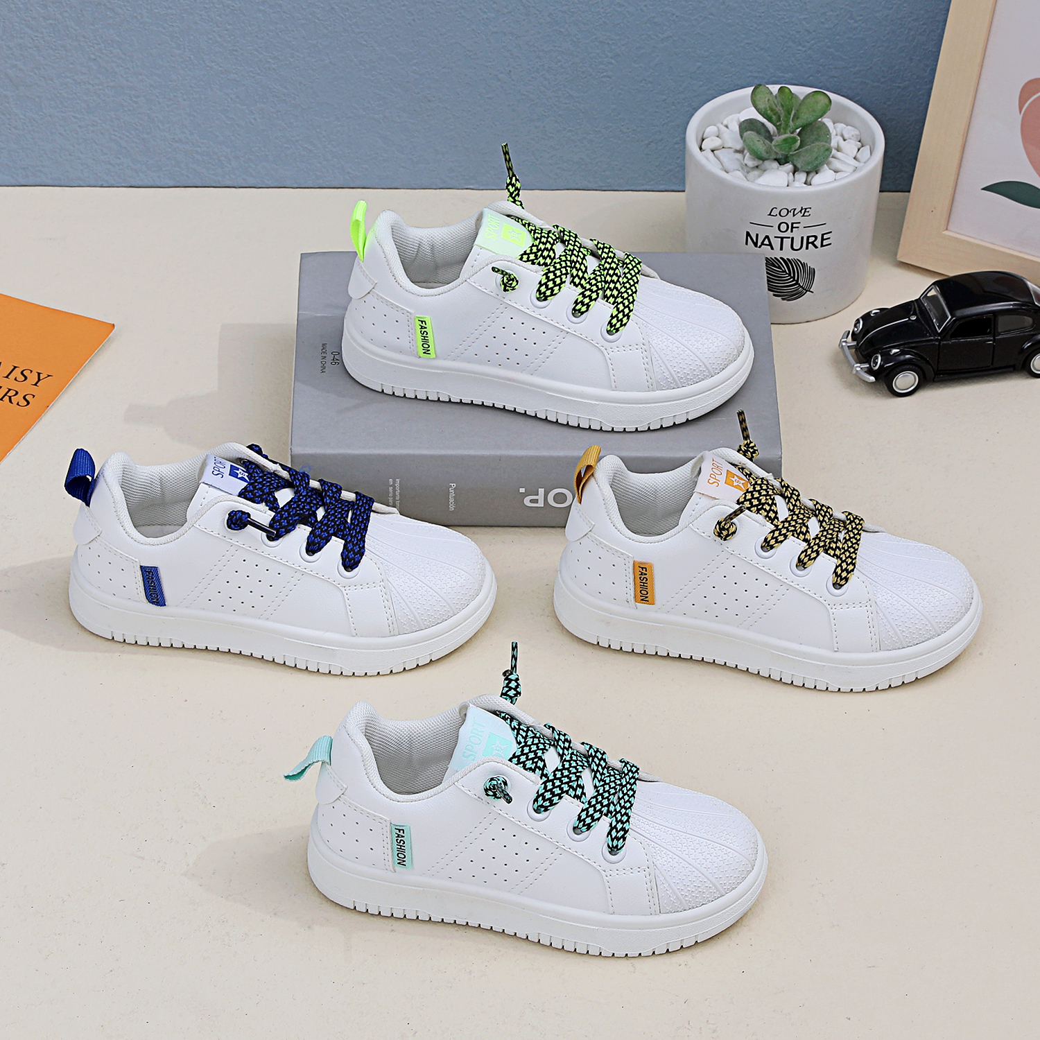 injection shoes-size17-35-Selling price$4.17