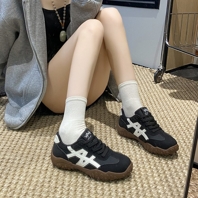 injection moulded shoes-size35-40-selling price$4.57