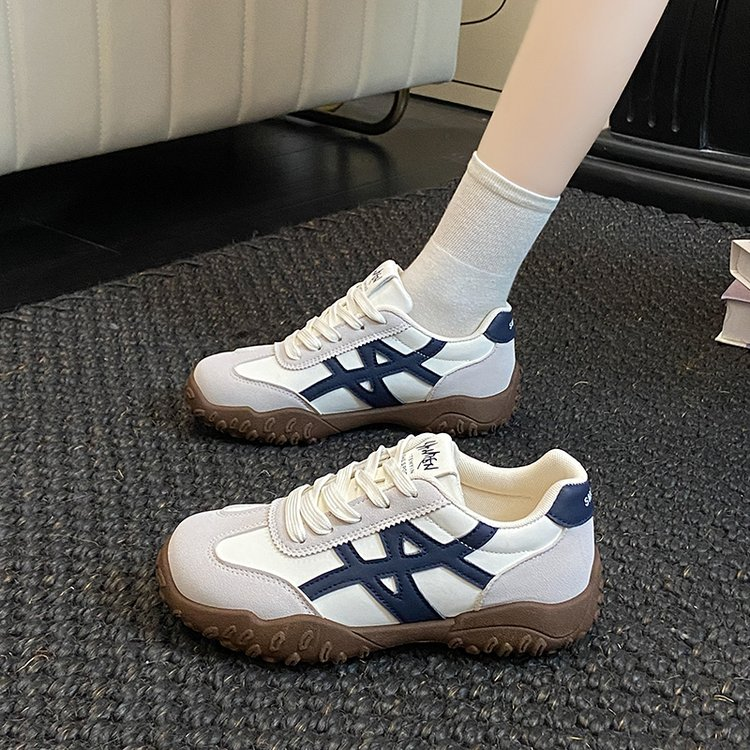 injection moulded shoes-size35-40-selling price$4.57